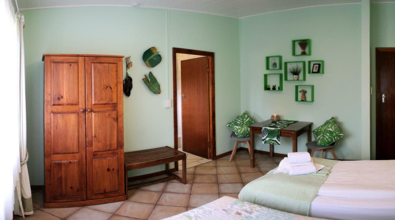 Avenues Guesthouse Mossel Bay Exterior photo